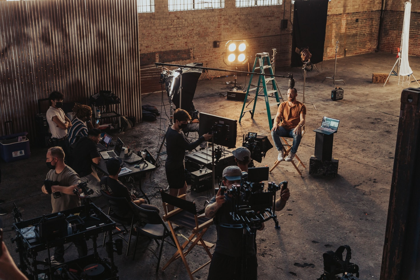 The Art of Crafting Engaging Promotional Videos